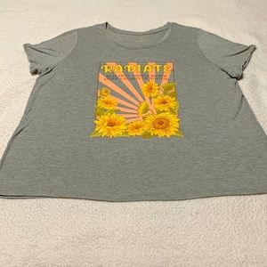 Cato Woman Plus Size Tee, EUC, Size 18/20